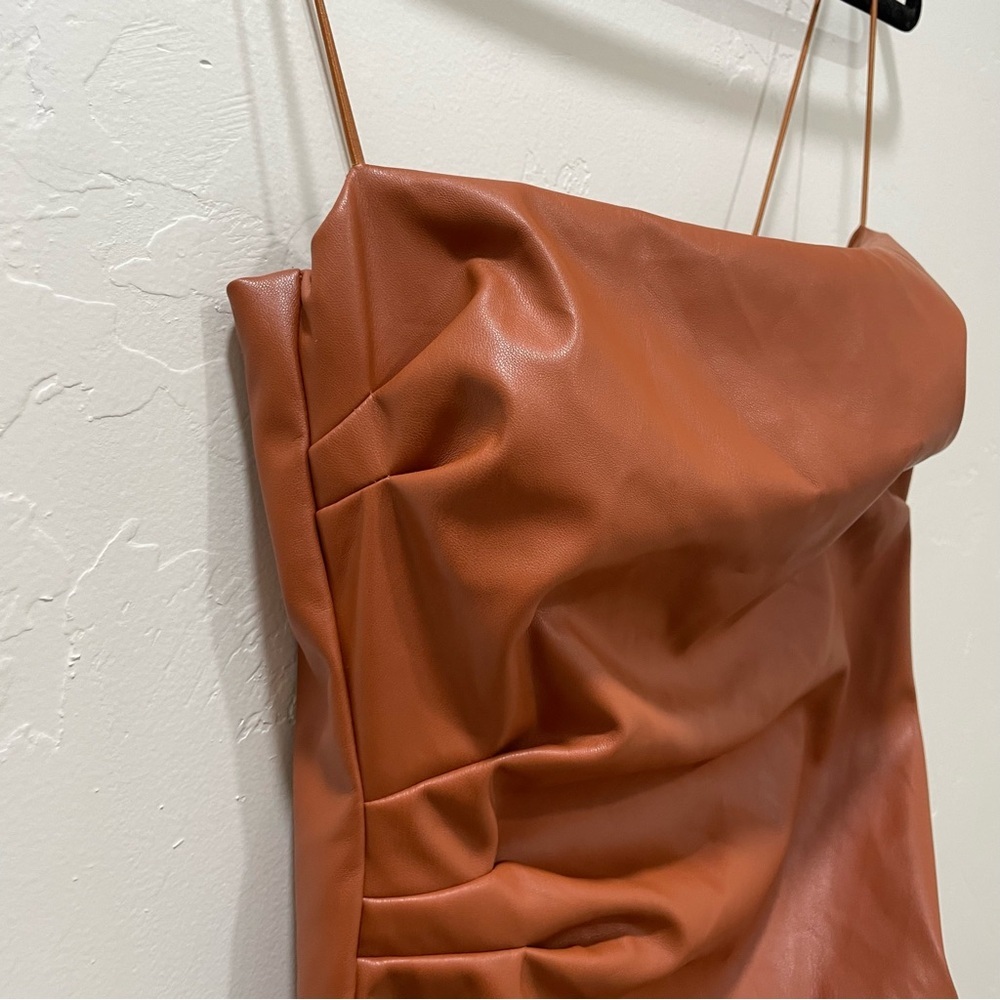 NWT Nookie Posse x Revolve Women 8 Large Midi Dress Faux Leather Brown Tan Flaw - Picture 7 of 16
